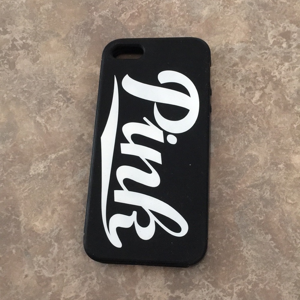 Black Victoria’s Secret iPhone 5/5s/SE case